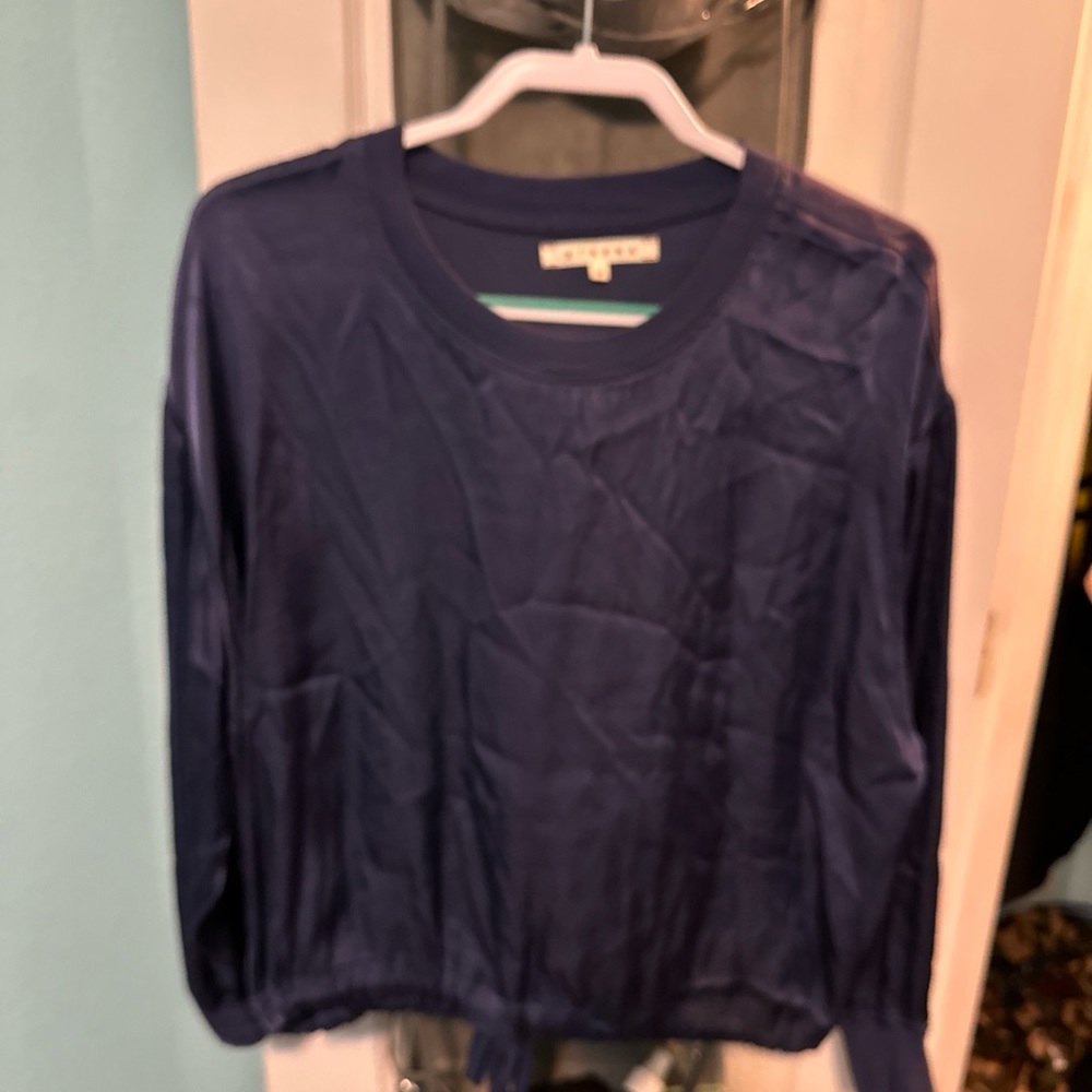 XiRENA Navy Blue Blouse